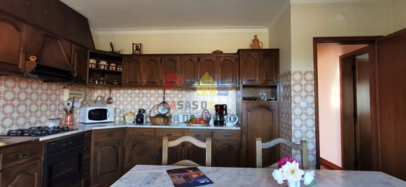Moradia T4 para Venda em Monte