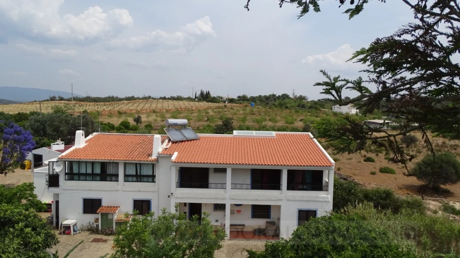 Quinta T4 para Venda em Mexilhoeira Grande