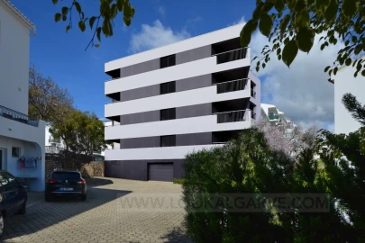 Apartamento para Venda em Lagos (São Sebastião e Santa Maria)