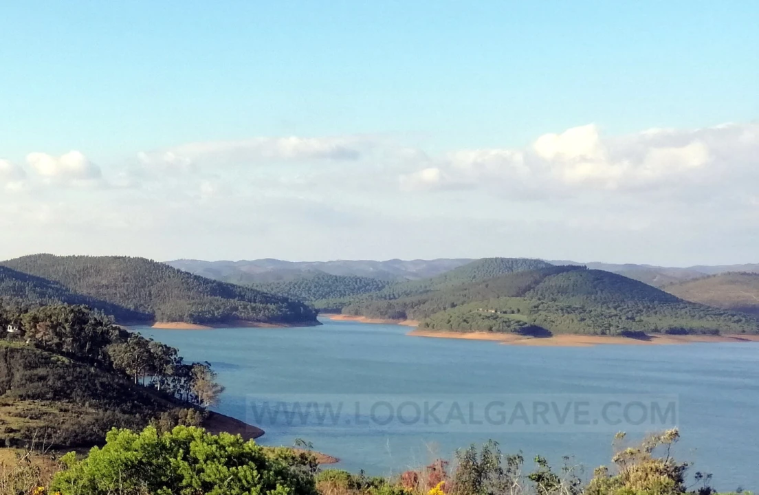 Terreno para Venda em Odiaxere Foto 3