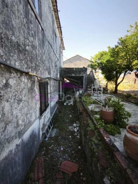 Moradia T6 para Venda em Paialvo