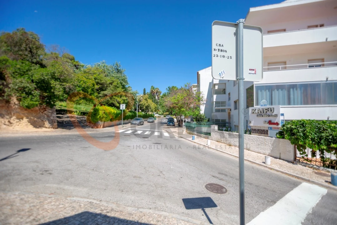 Moradia T2 para Venda em Albufeira e Olhos de Água Foto 20