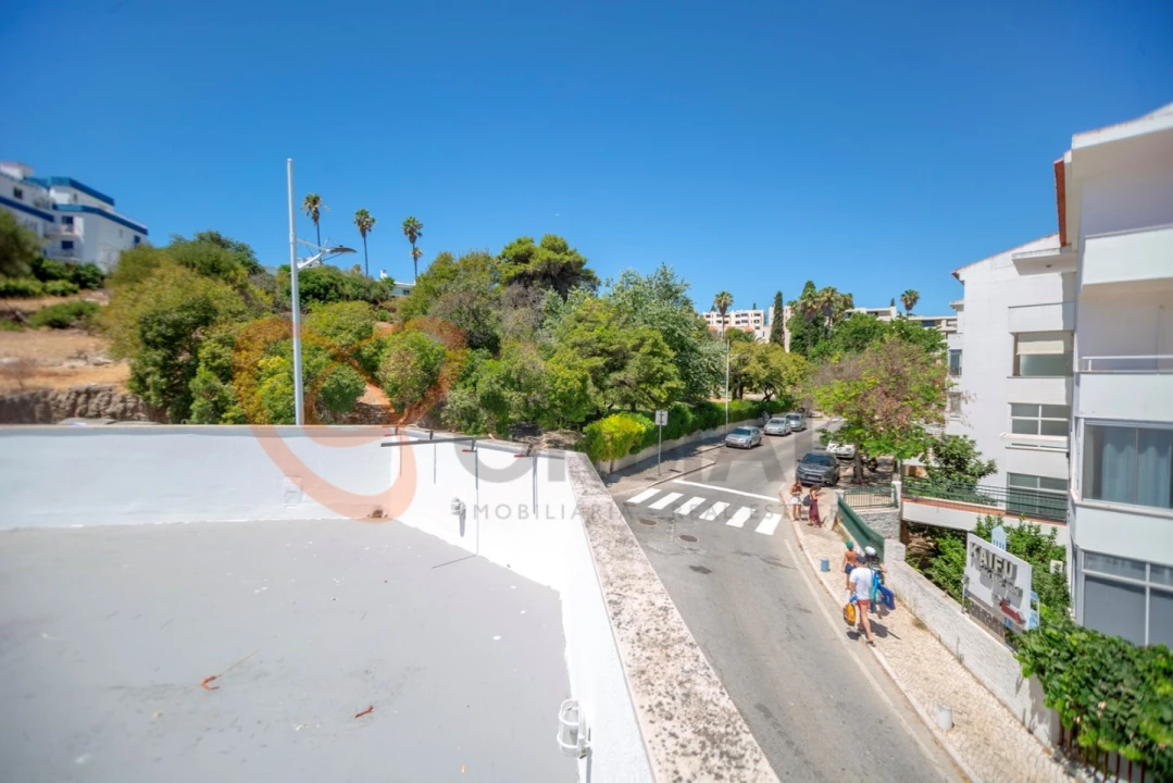 Moradia T2 para Venda em Albufeira e Olhos de Água Foto 23
