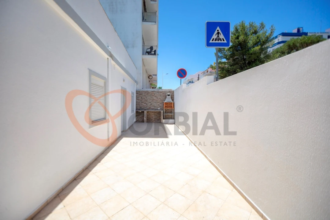 Moradia T2 para Venda em Albufeira e Olhos de Água Foto 30