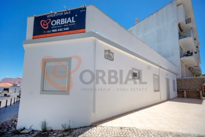 Moradia T2 para Venda em Albufeira e Olhos de Água
