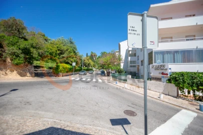 Moradia T2 para Venda em Albufeira e Olhos de Água