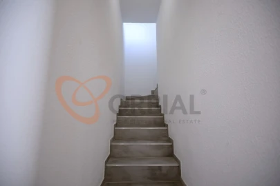 Moradia T2 para Venda em Albufeira e Olhos de Água