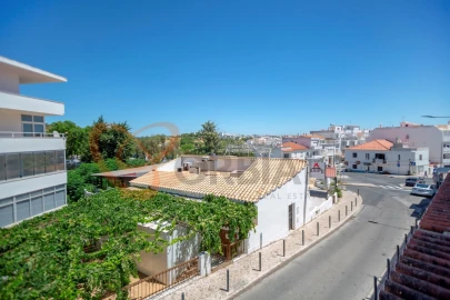 Moradia T2 para Venda em Albufeira e Olhos de Água