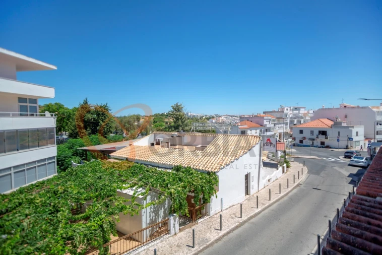 Moradia T2 para Venda em Albufeira e Olhos de Água Foto 25