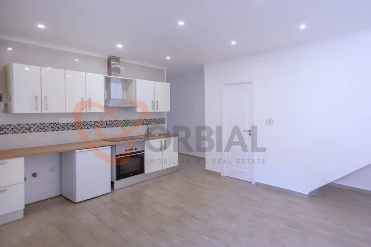Moradia T2 para Venda em Albufeira e Olhos de Água Foto 28