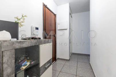 Apartamento T2 para Venda em Corroios