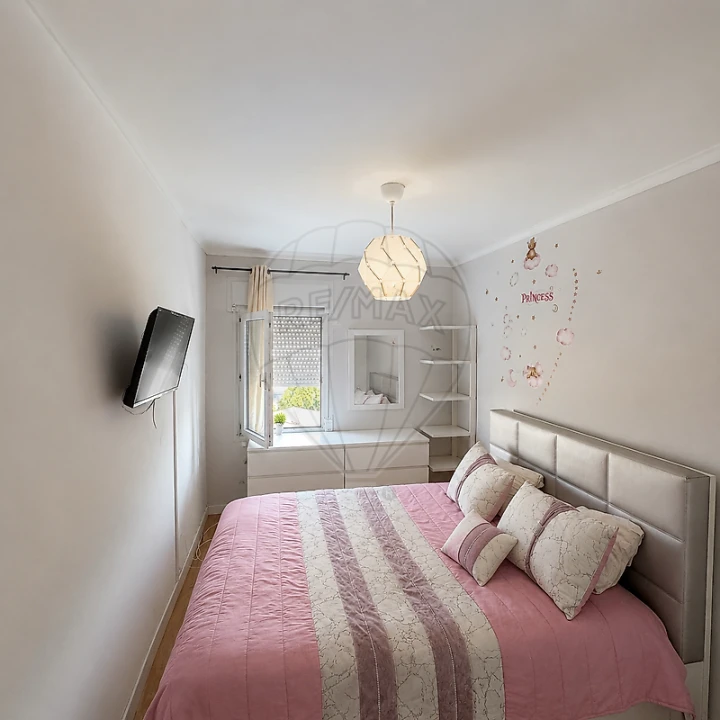 Apartamento T3 para Venda em Agualva e Mira-Sintra Foto 5