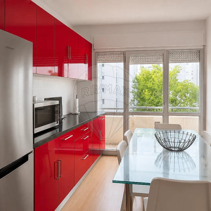 Apartamento T3 para Venda em Agualva e Mira-Sintra Foto 8