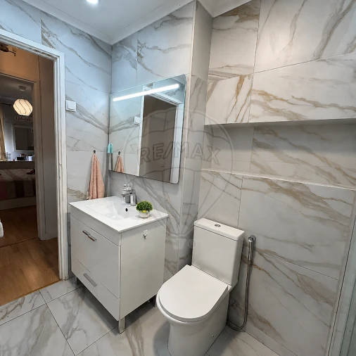 Apartamento T3 para Venda em Agualva e Mira-Sintra Foto 2