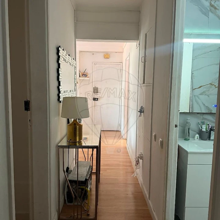 Apartamento T3 para Venda em Agualva e Mira-Sintra Foto 7