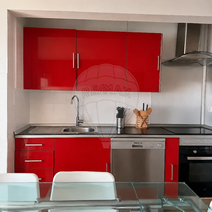 Apartamento T3 para Venda em Agualva e Mira-Sintra Foto 1