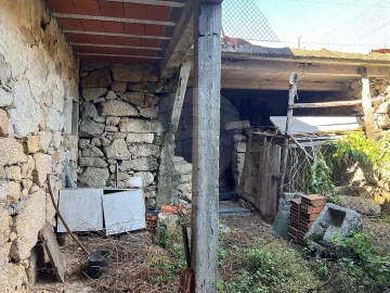Moradia T3 para Venda em Roge