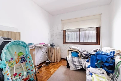Apartamento T4 para Venda em O. Azeméis, Riba-Ul, Ul, Macinhata Seixa, Madail