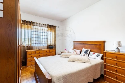 Apartamento T4 para Venda em O. Azeméis, Riba-Ul, Ul, Macinhata Seixa, Madail