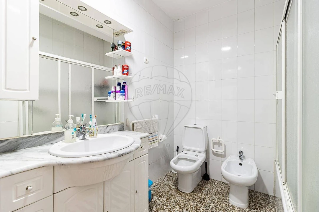 Apartamento T4 para Venda em O. Azeméis, Riba-Ul, Ul, Macinhata Seixa, Madail Foto 21