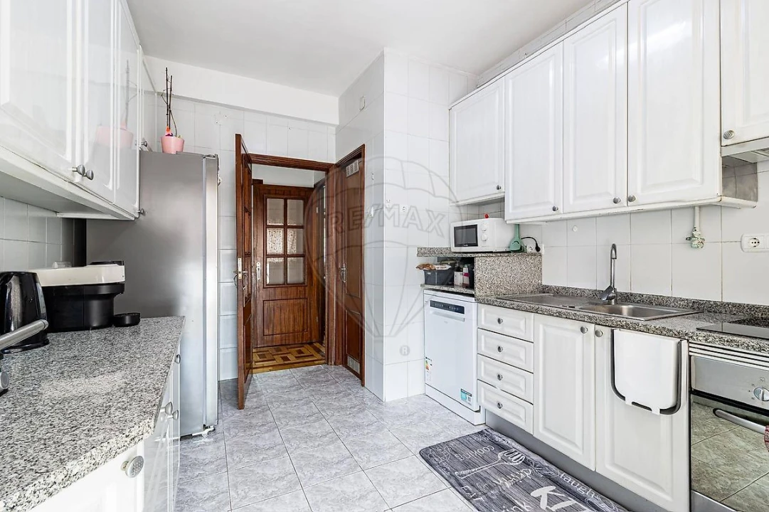 Apartamento T4 para Venda em O. Azeméis, Riba-Ul, Ul, Macinhata Seixa, Madail Foto 19