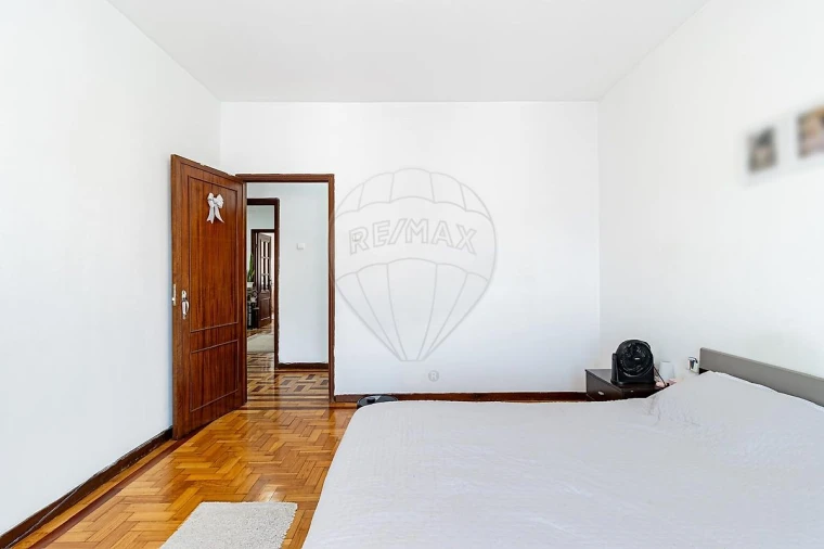 Apartamento T4 para Venda em O. Azeméis, Riba-Ul, Ul, Macinhata Seixa, Madail Foto 27