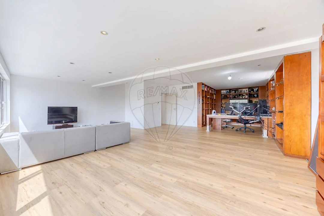 Moradia T4 para Venda em Grijó e Sermonde Foto 9