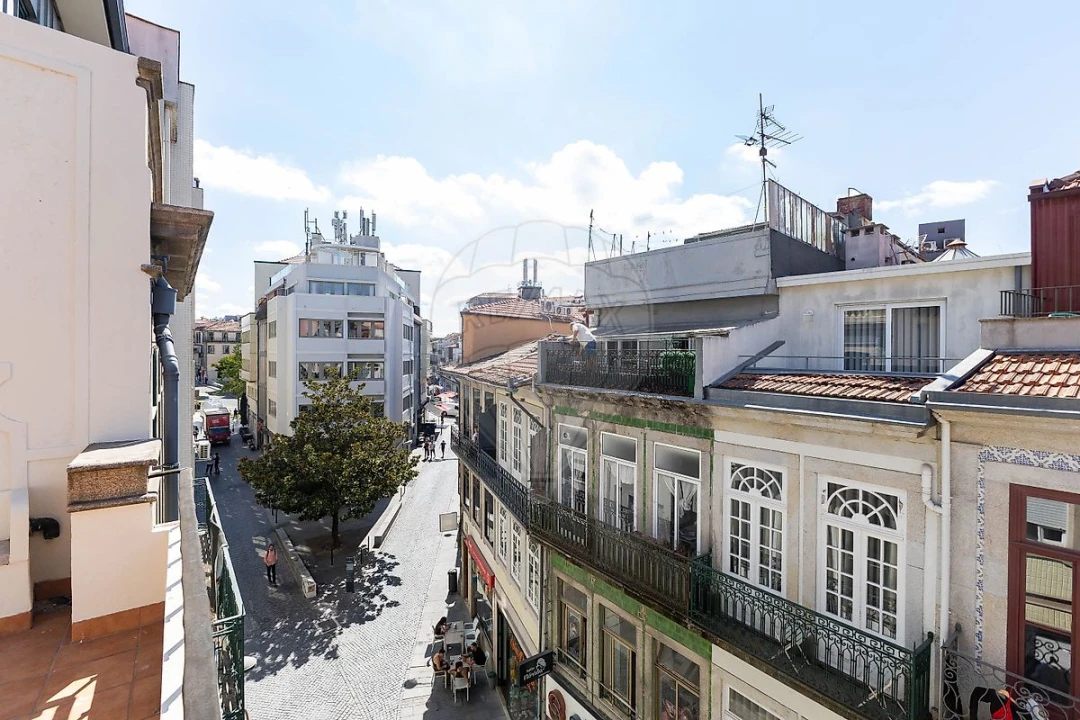 Apartamento T2 para Arrendamento em Cedofeita, Santo Ildefonso, Sé, Miragaia, São Nicolau e Vitória Foto 28
