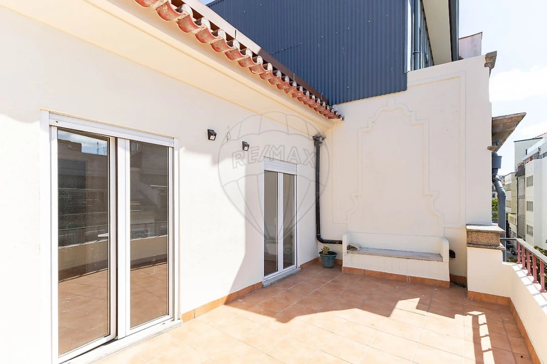 Apartamento T2 para Arrendamento em Cedofeita, Santo Ildefonso, Sé, Miragaia, São Nicolau e Vitória Foto 24