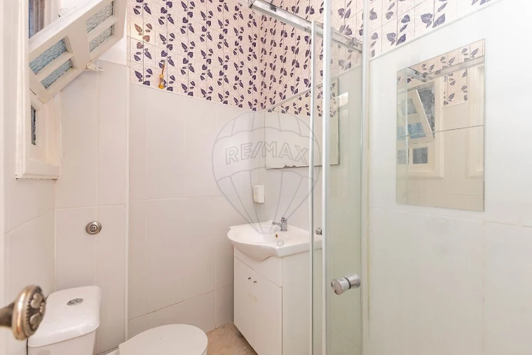 Apartamento T2 para Arrendamento em Cedofeita, Santo Ildefonso, Sé, Miragaia, São Nicolau e Vitória Foto 12