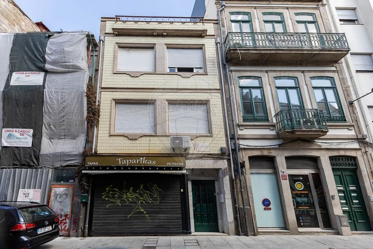Apartamento T2 para Arrendamento em Cedofeita, Santo Ildefonso, Sé, Miragaia, São Nicolau e Vitória Foto 5