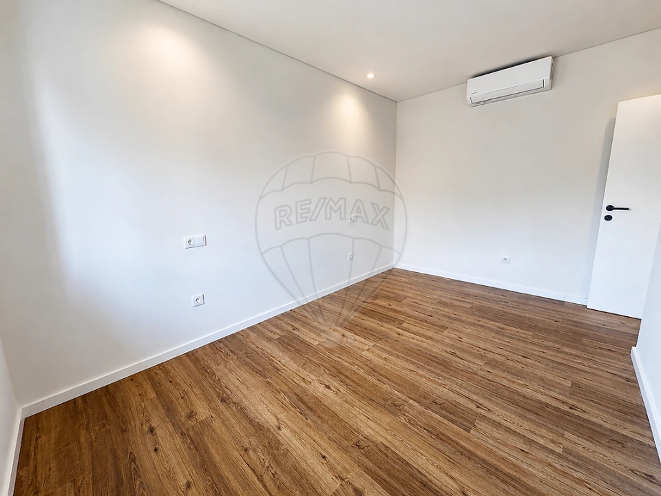 Apartamento T3 para Venda em Matosinhos e Leça da Palmeira Foto 12