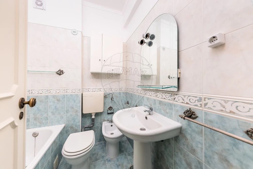 Apartamento T3 para Arrendamento em São Vicente Foto 21