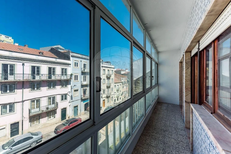 Apartamento T3 para Arrendamento em São Vicente Foto 10