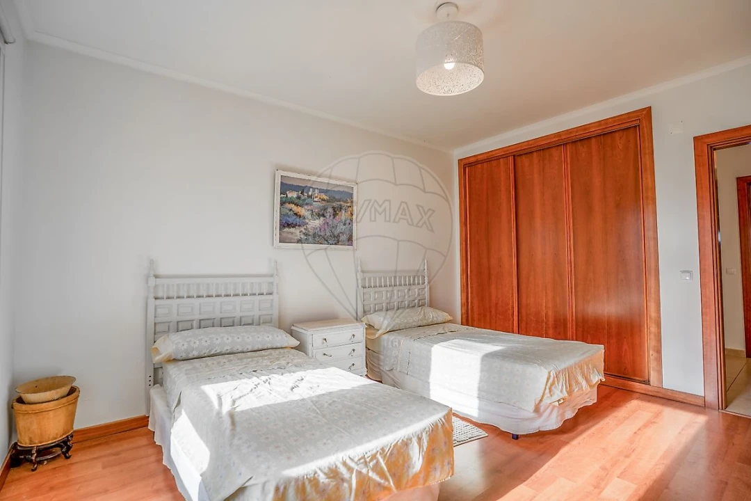 Apartamento T3 para Venda em Ferrel Foto 17