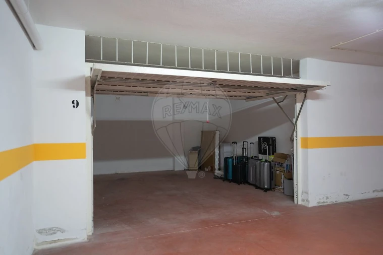 Apartamento T3 para Venda em Ferrel Foto 9