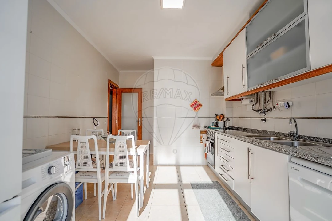 Apartamento T3 para Venda em Ferrel Foto 29