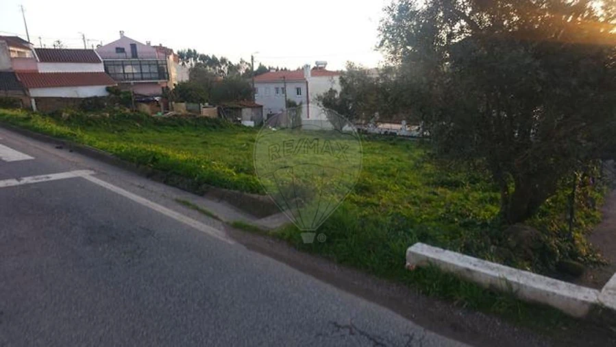 Terreno para Venda em Almargem do Bispo, Pêro Pinheiro e Montelavar Foto 5