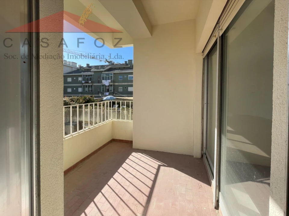 Apartamento T4 para Arrendamento em Aldoar, Foz do Douro e Nevogilde Foto 6