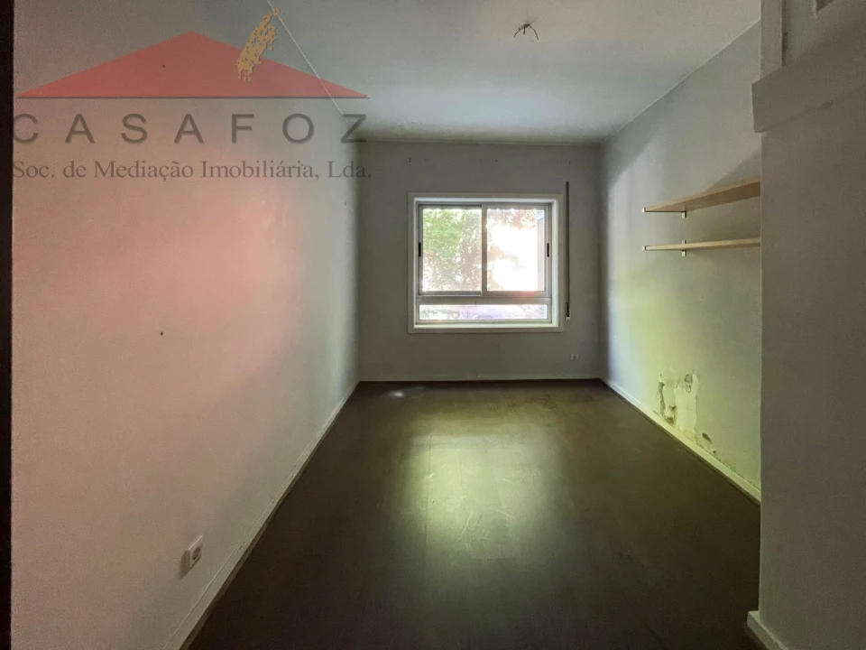 Apartamento T4 para Arrendamento em Aldoar, Foz do Douro e Nevogilde Foto 23