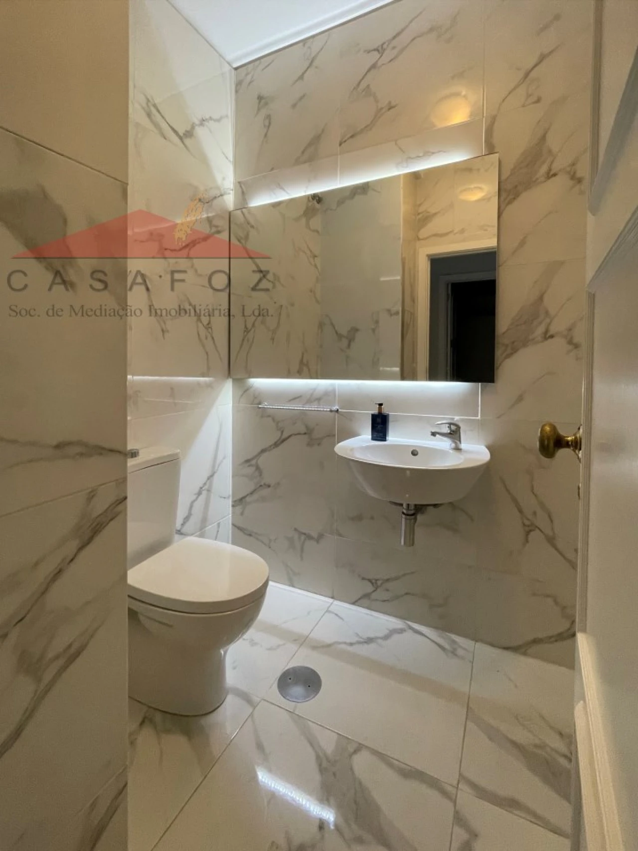 Apartamento T4 para Arrendamento em Aldoar, Foz do Douro e Nevogilde Foto 27