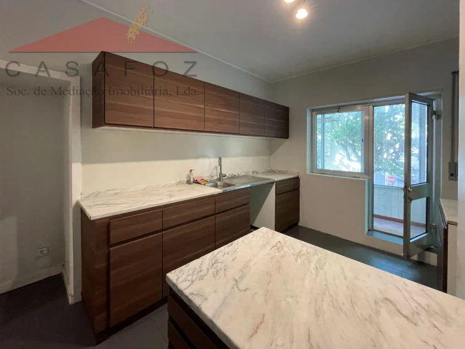 Apartamento T4 para Arrendamento em Aldoar, Foz do Douro e Nevogilde Foto 19