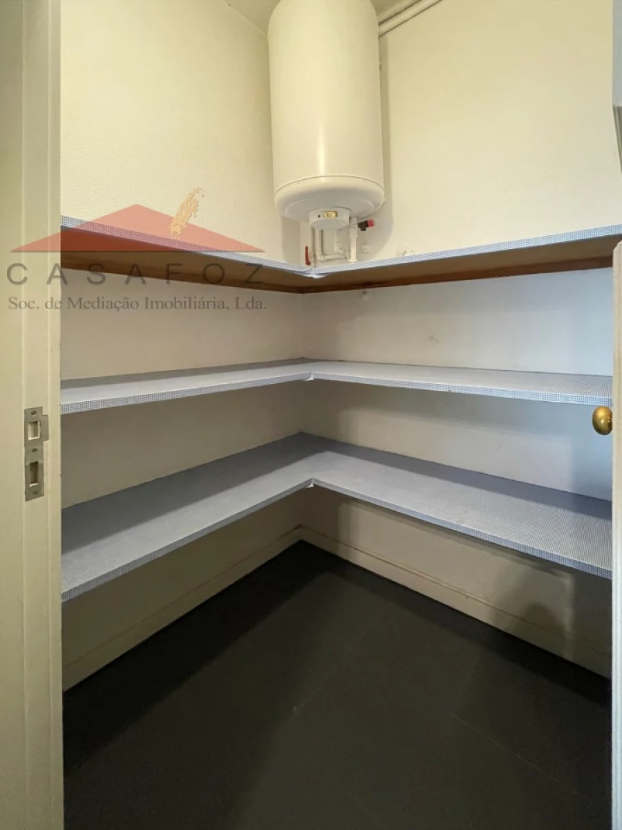 Apartamento T4 para Arrendamento em Aldoar, Foz do Douro e Nevogilde Foto 20