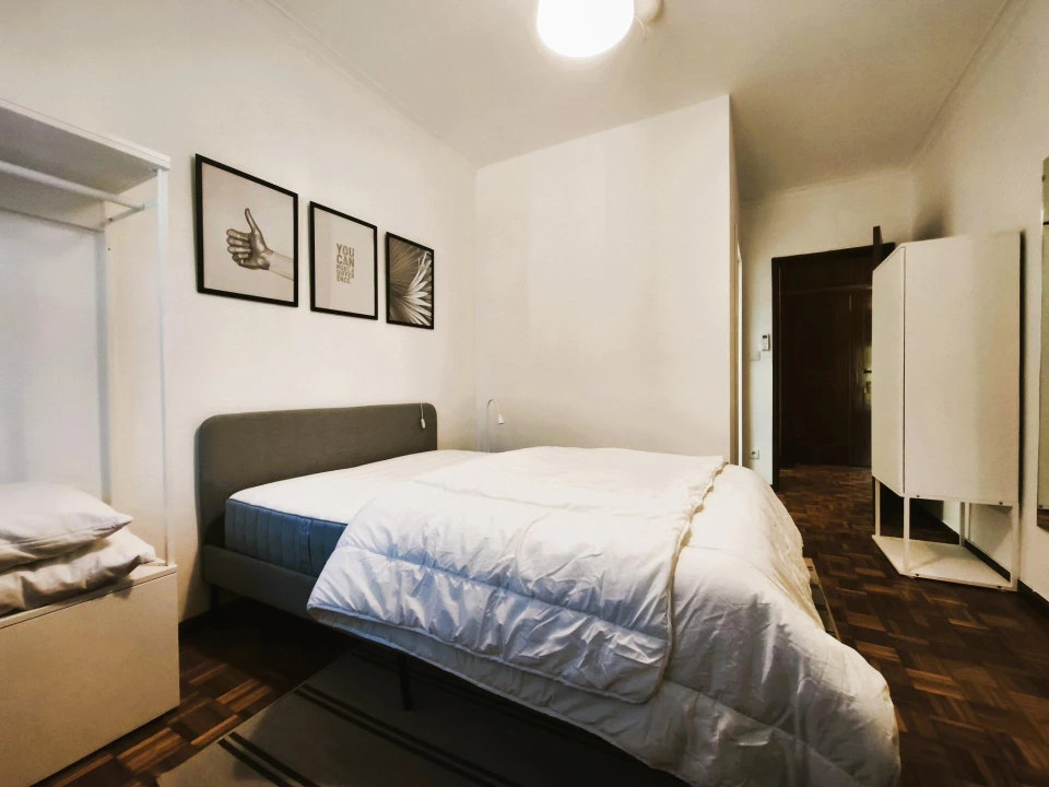 Apartamento T2 para Venda em Gualtar Foto 4