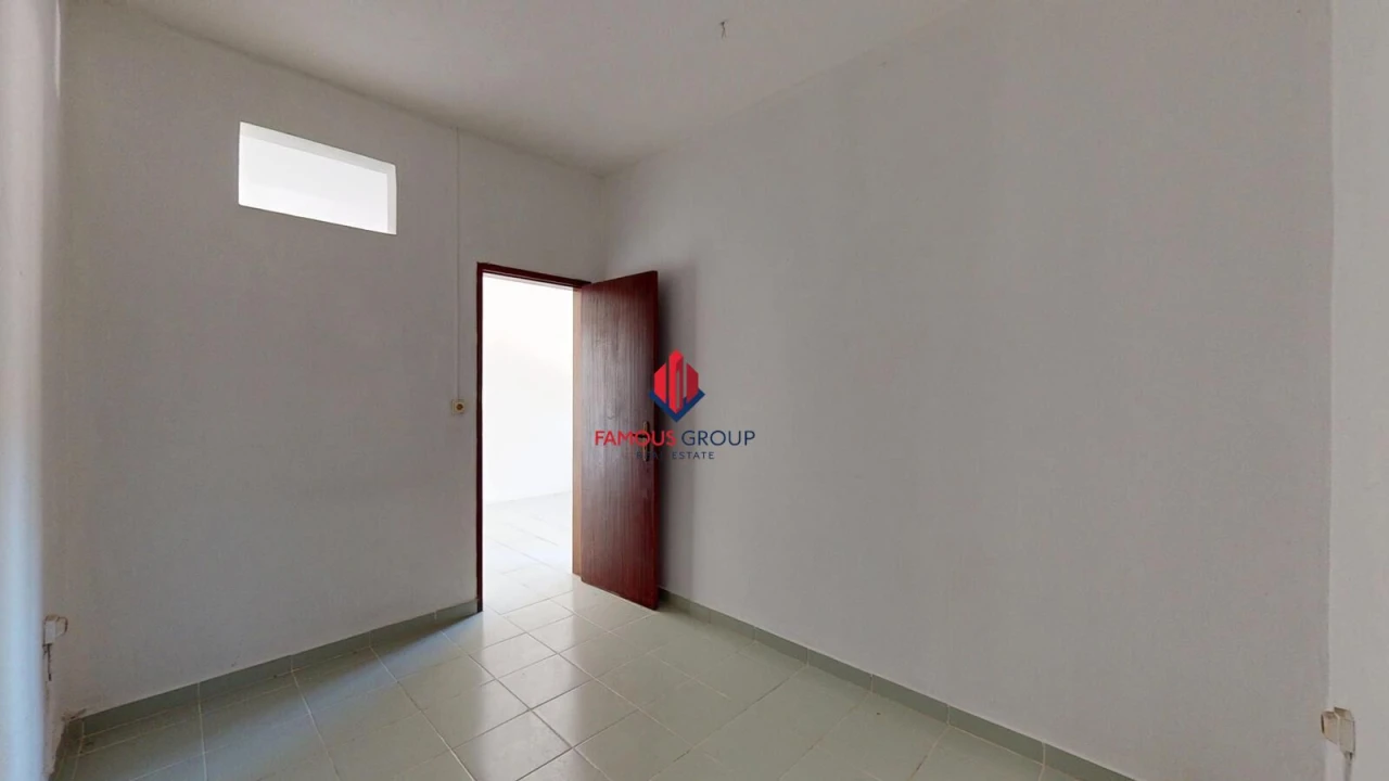 Moradia T7 para Venda em Lagos (São Sebastião e Santa Maria) Foto 43