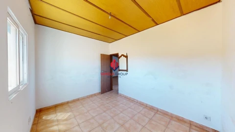 Moradia T7 para Venda em Lagos (São Sebastião e Santa Maria)