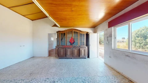 Moradia T7 para Venda em Lagos (São Sebastião e Santa Maria)