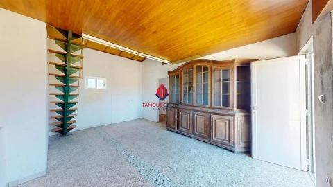 Moradia T7 para Venda em Lagos (São Sebastião e Santa Maria)