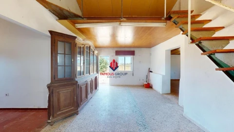 Moradia T7 para Venda em Lagos (São Sebastião e Santa Maria)