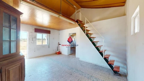 Moradia T7 para Venda em Lagos (São Sebastião e Santa Maria)